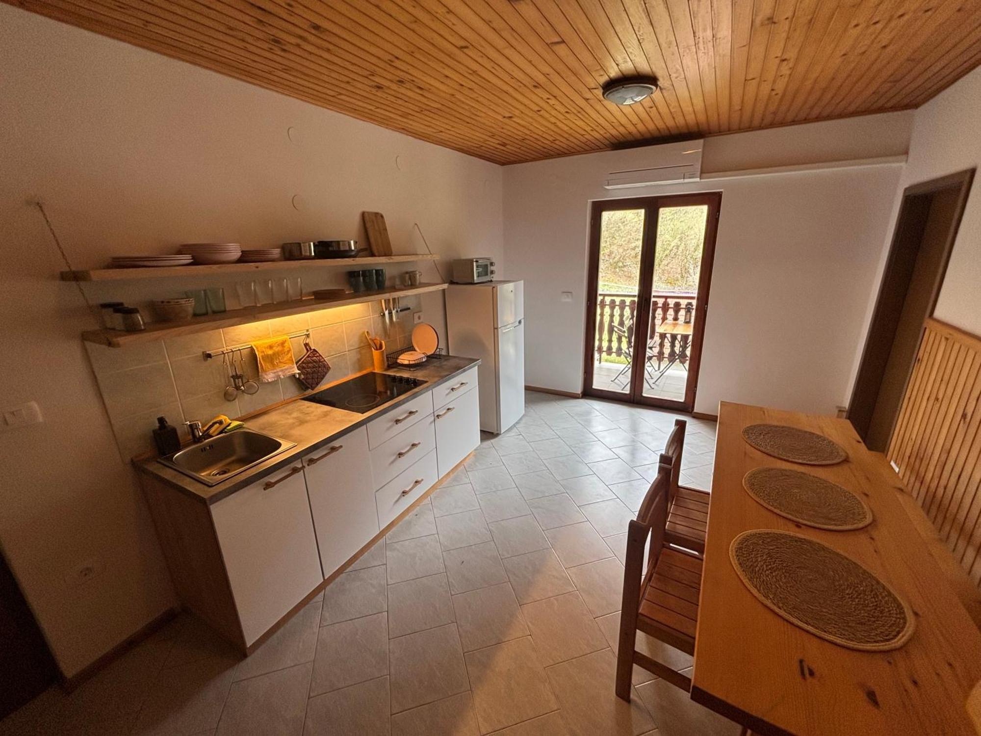 Hisa Patricija Apartment Soca Ngoại thất bức ảnh