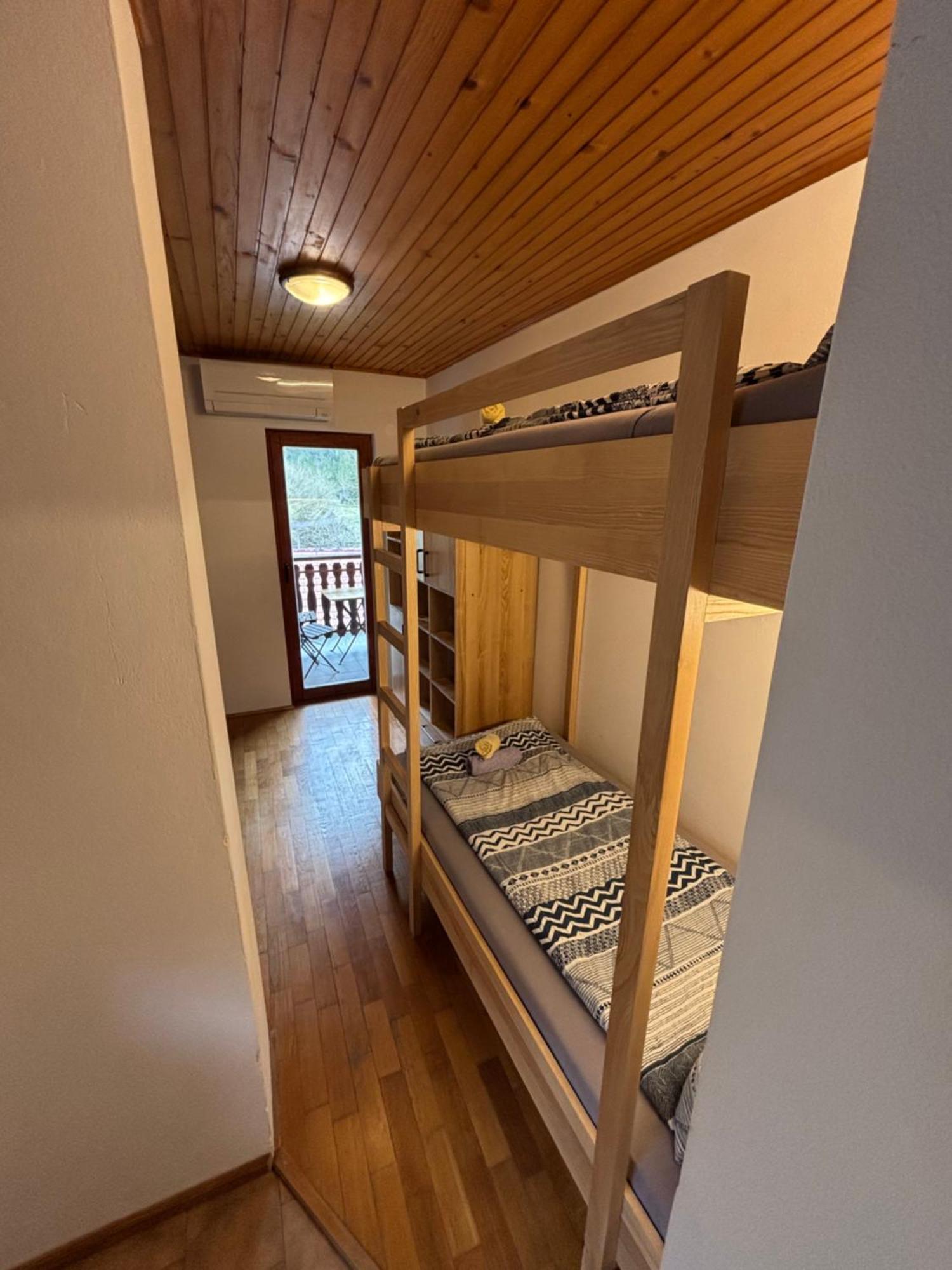 Hisa Patricija Apartment Soca Ngoại thất bức ảnh